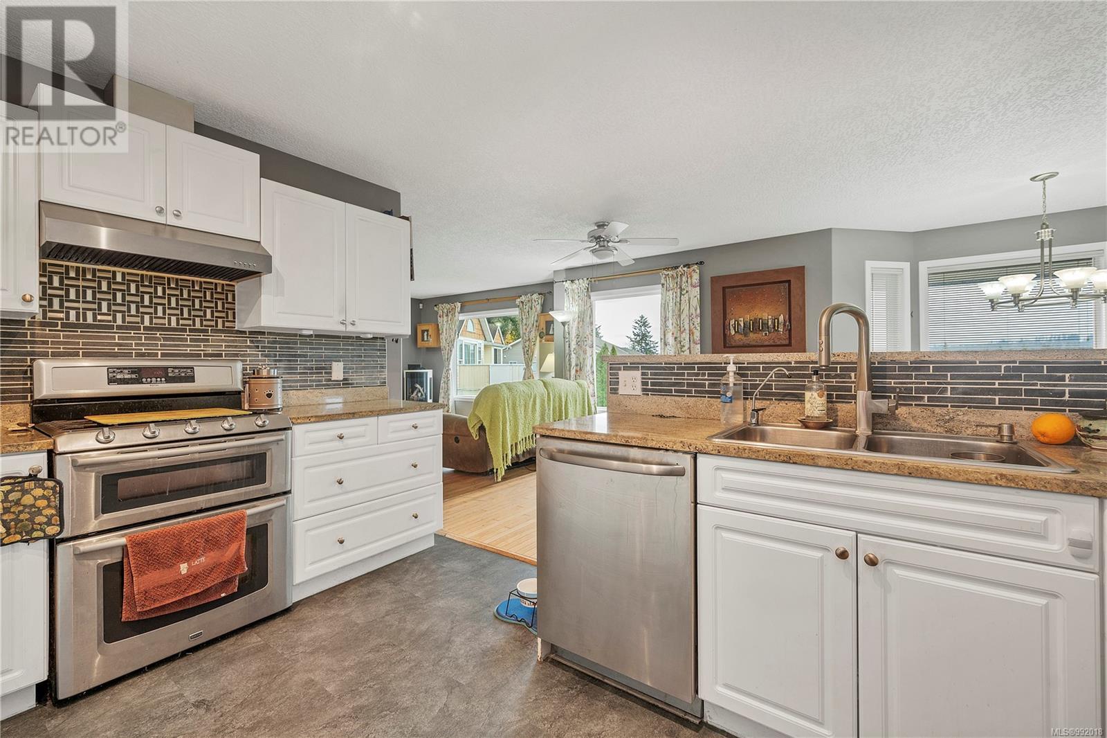 1317 Caramel Cres, Campbell River real estate listing 992018