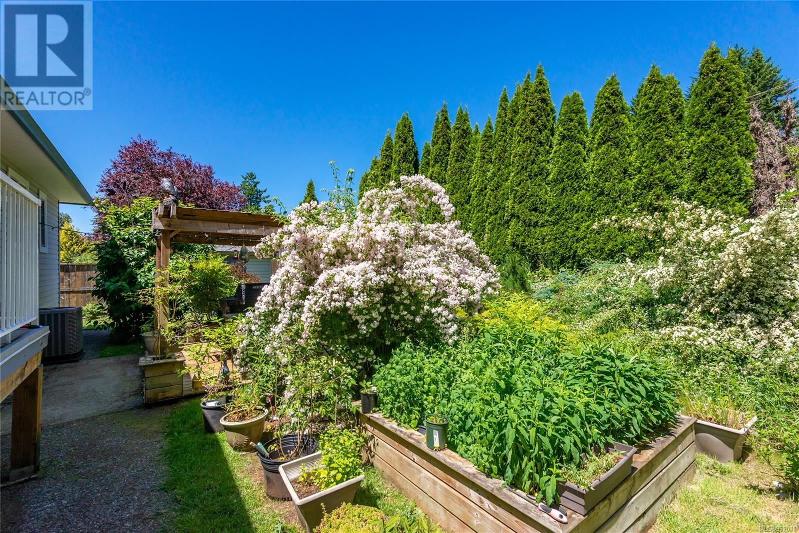 1317 Caramel Cres, Campbell River real estate listing 992018