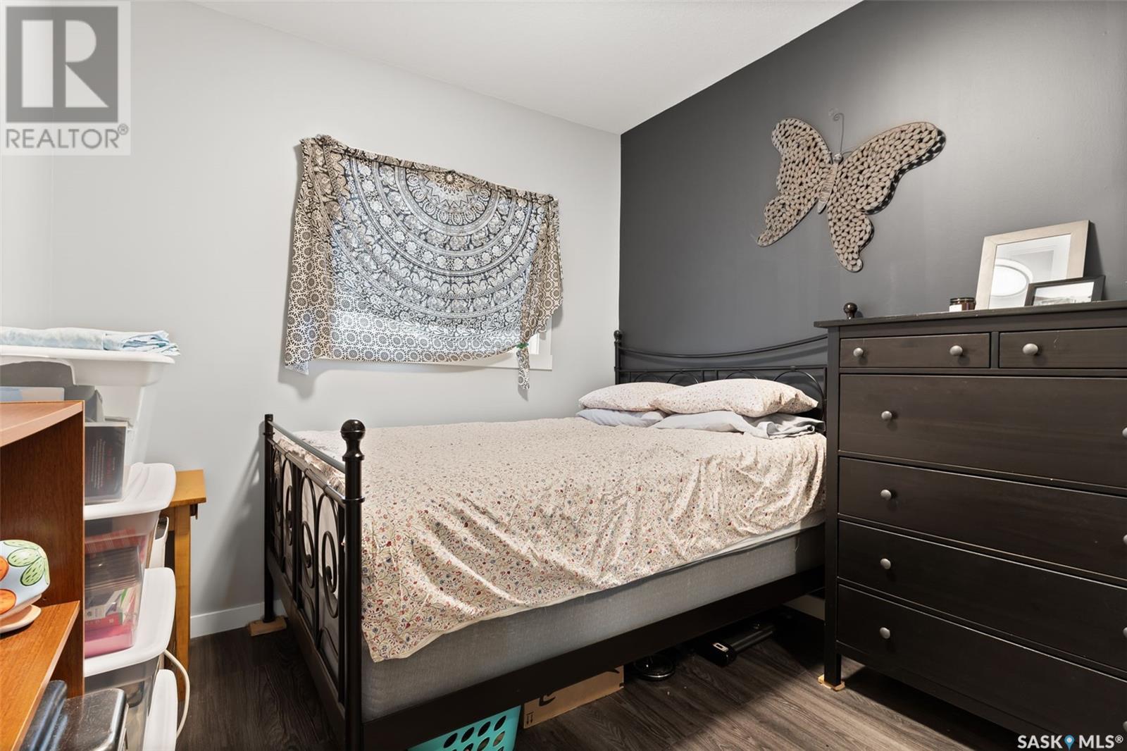 Photo 5 of 2344 Wallace Street, Regina SK