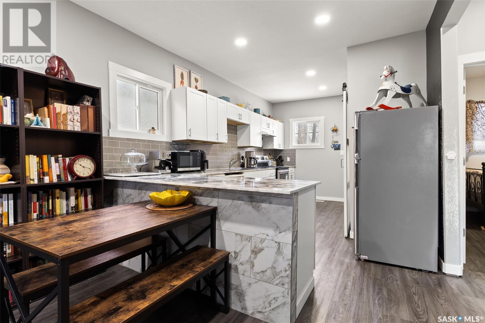 Photo 9 of 2344 Wallace Street, Regina SK