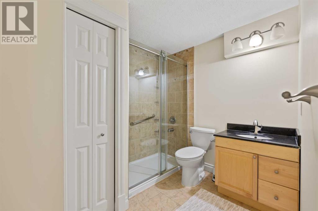 Single Family House for Sale in  Citadel Meadow Bay NW Citadel Calgary 