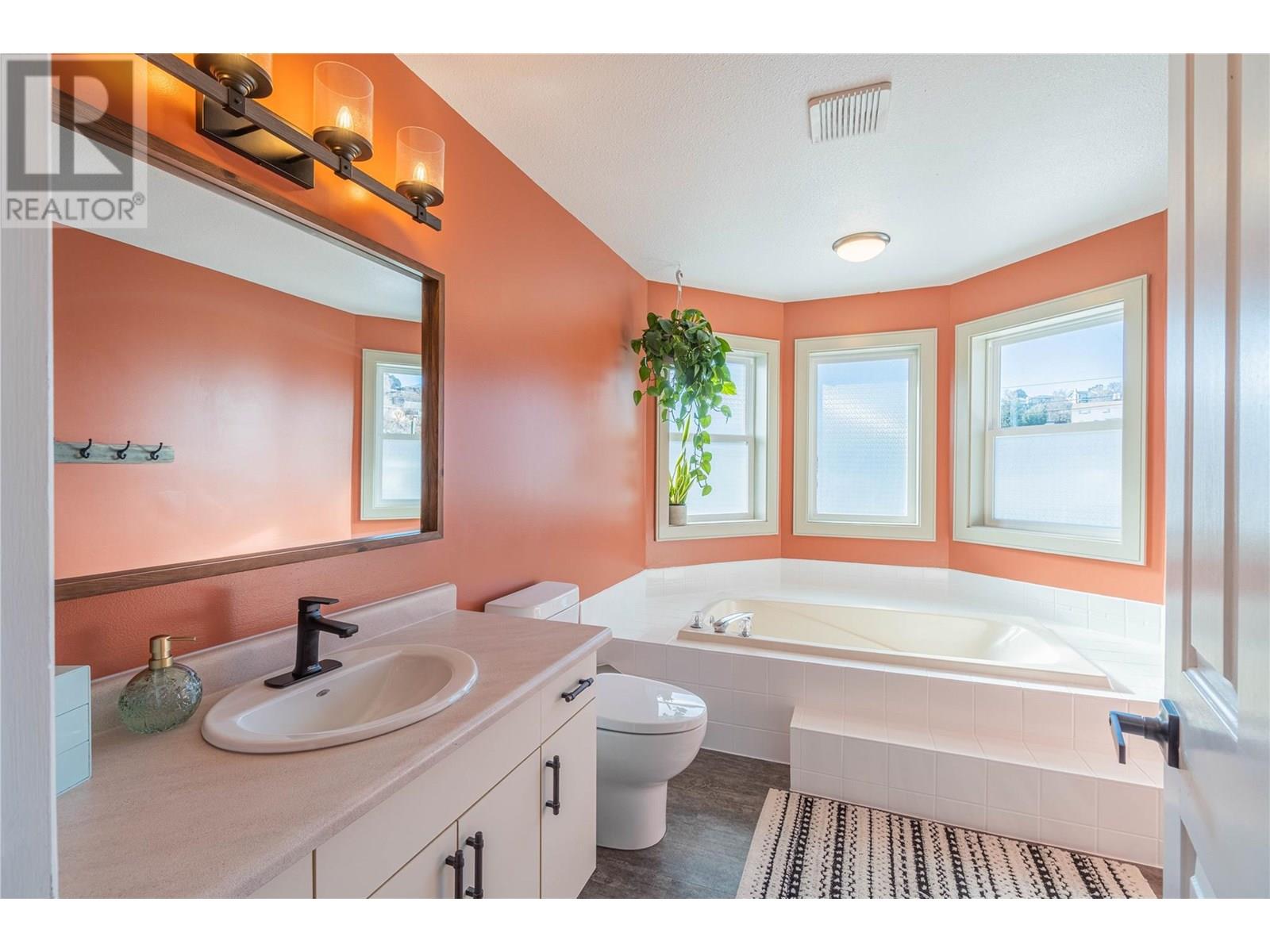 Photo 52 of 865 Alview Crescent, Kamloops BC