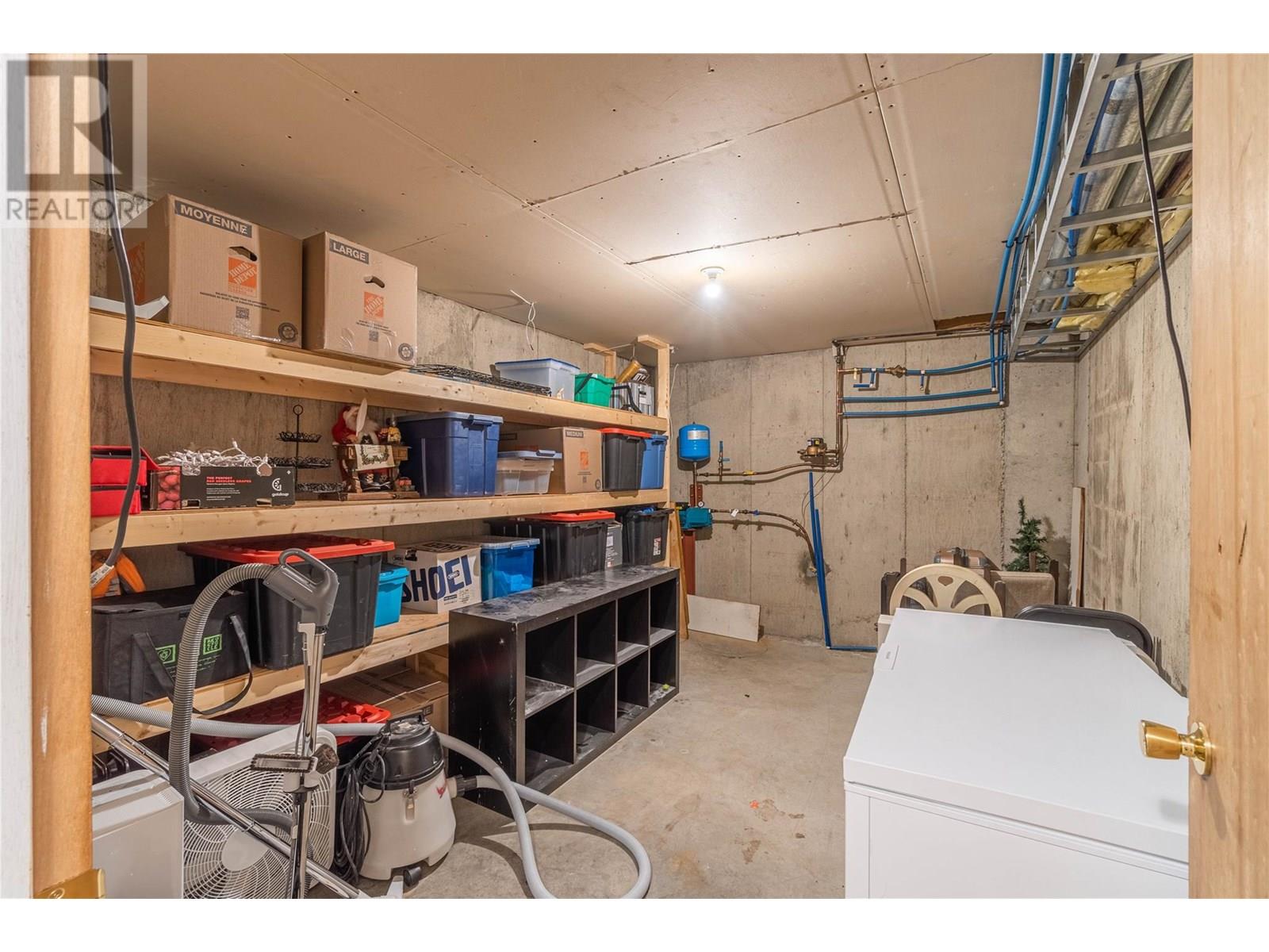 Photo 21 of 865 Alview Crescent, Kamloops BC