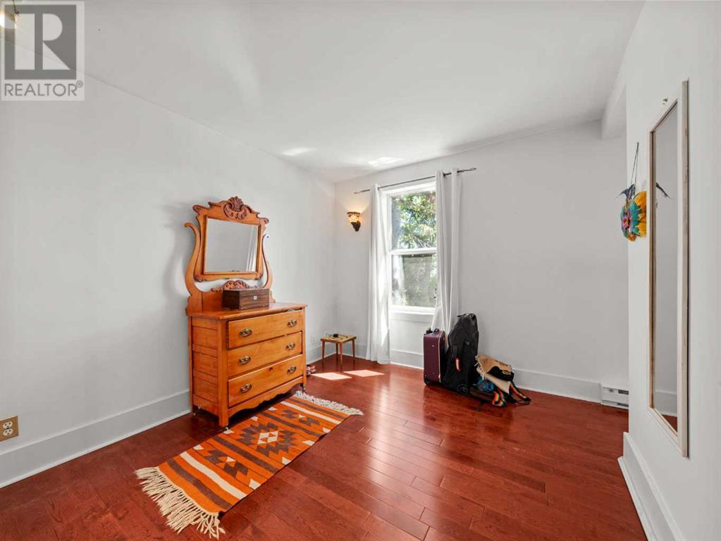 Single Family House for Sale in  A Street SW Bankview Calgary 