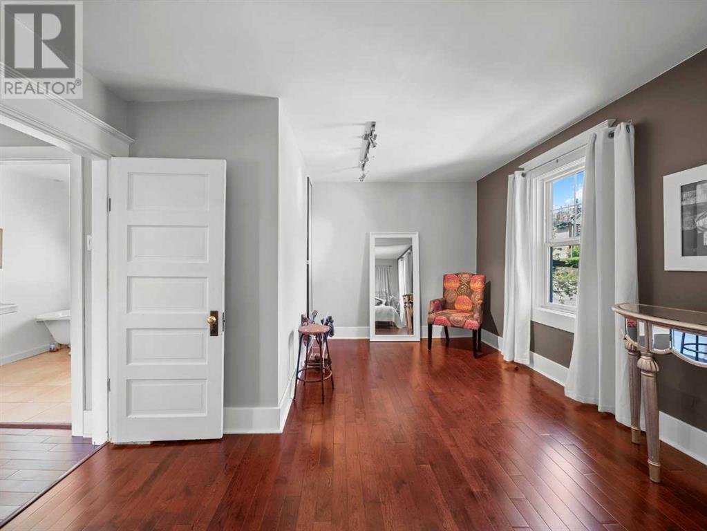 Single Family House for Sale in  A Street SW Bankview Calgary 