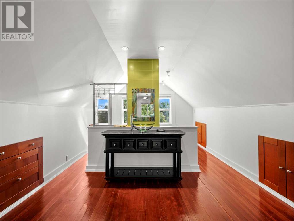 Single Family House for Sale in  A Street SW Bankview Calgary 