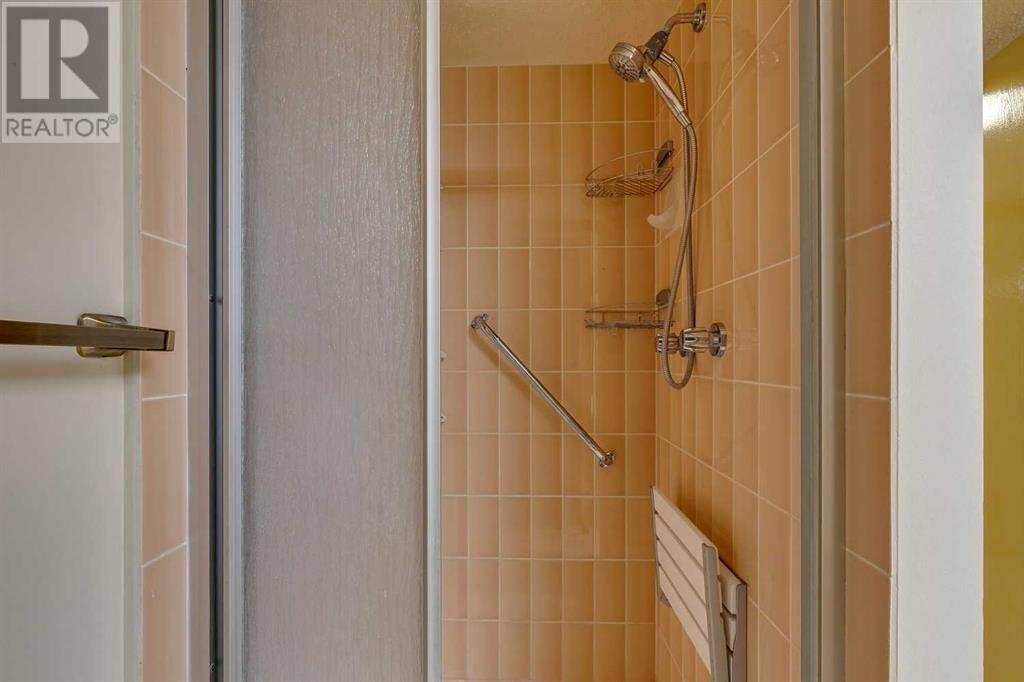 Single Family House for Sale in   Oakfield Drive SW Oakridge Calgary 