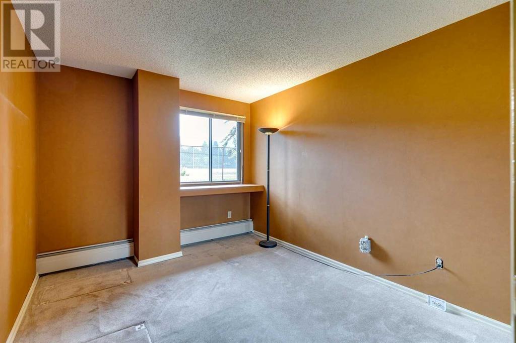 Single Family House for Sale in   Oakfield Drive SW Oakridge Calgary 