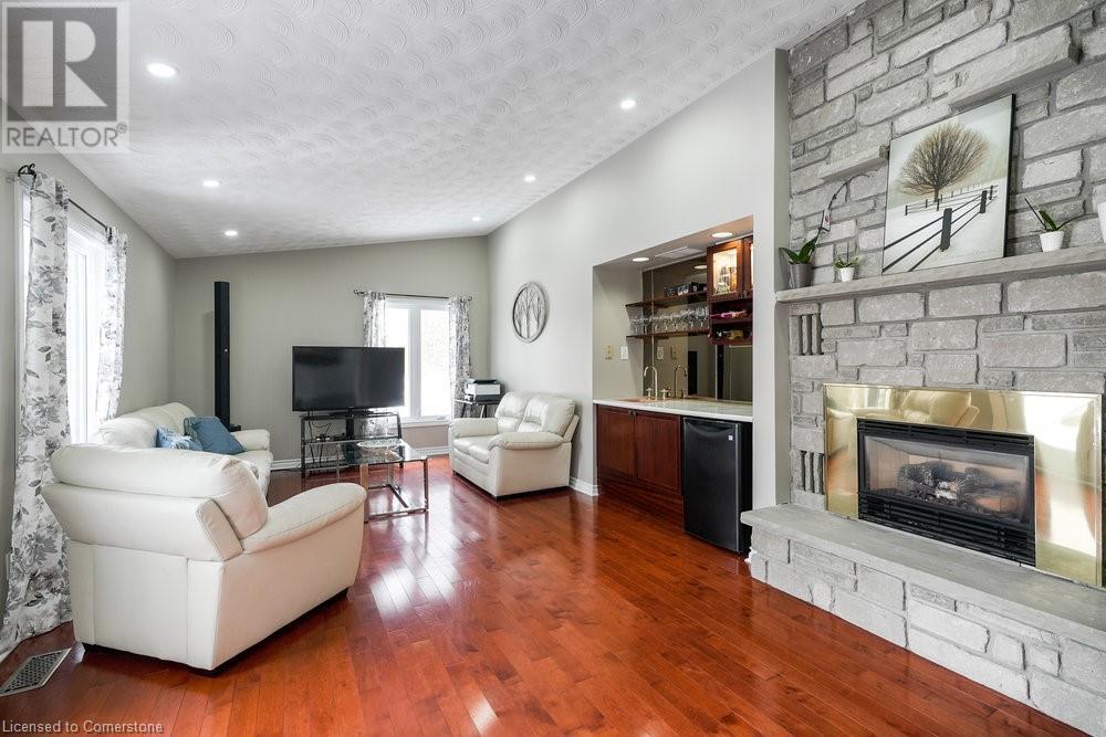 Photo 13 of 2658 Guyatt Road, Binbrook ON