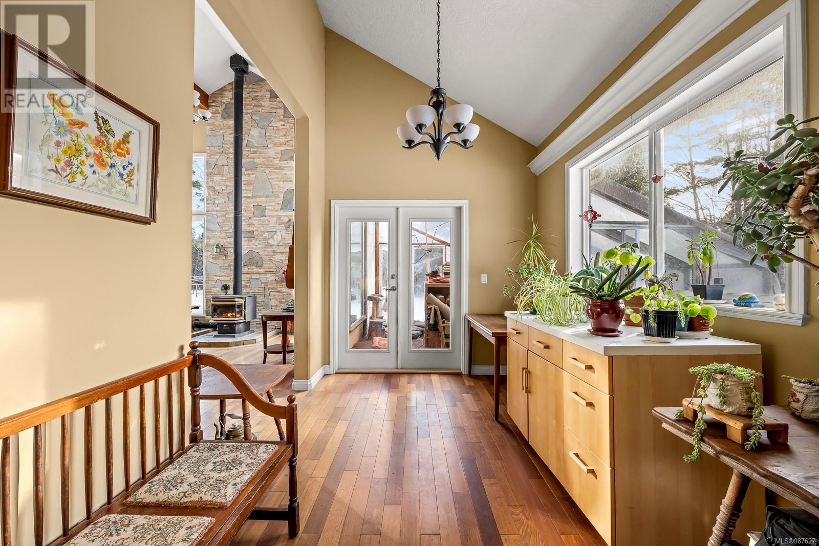 2156 Coleman Rd, Courtenay real estate listing 987627