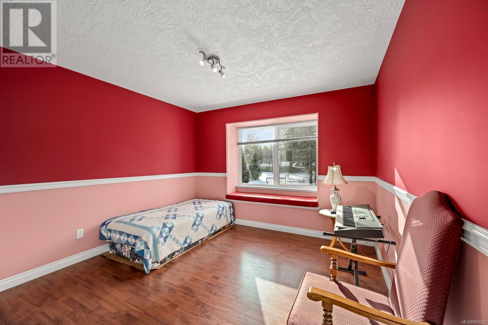 2156 Coleman Rd, Courtenay real estate listing 987627