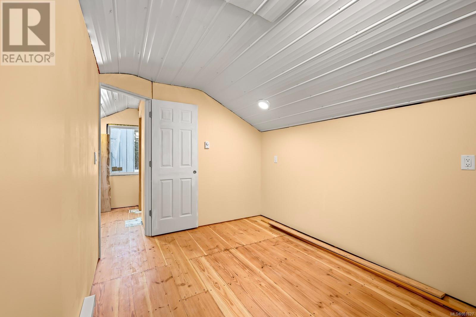 2156 Coleman Rd, Courtenay real estate listing 987627