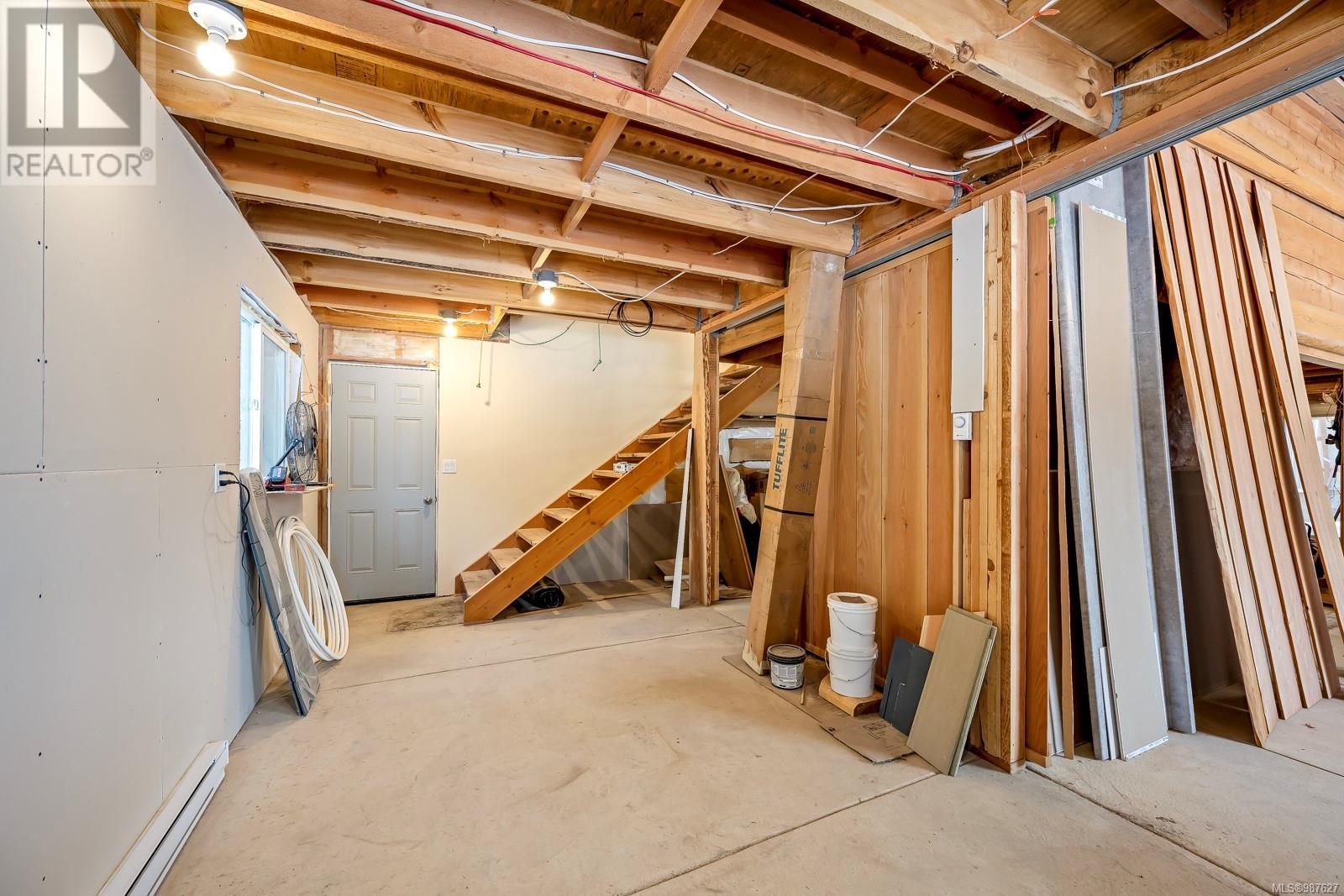2156 Coleman Rd, Courtenay real estate listing 987627