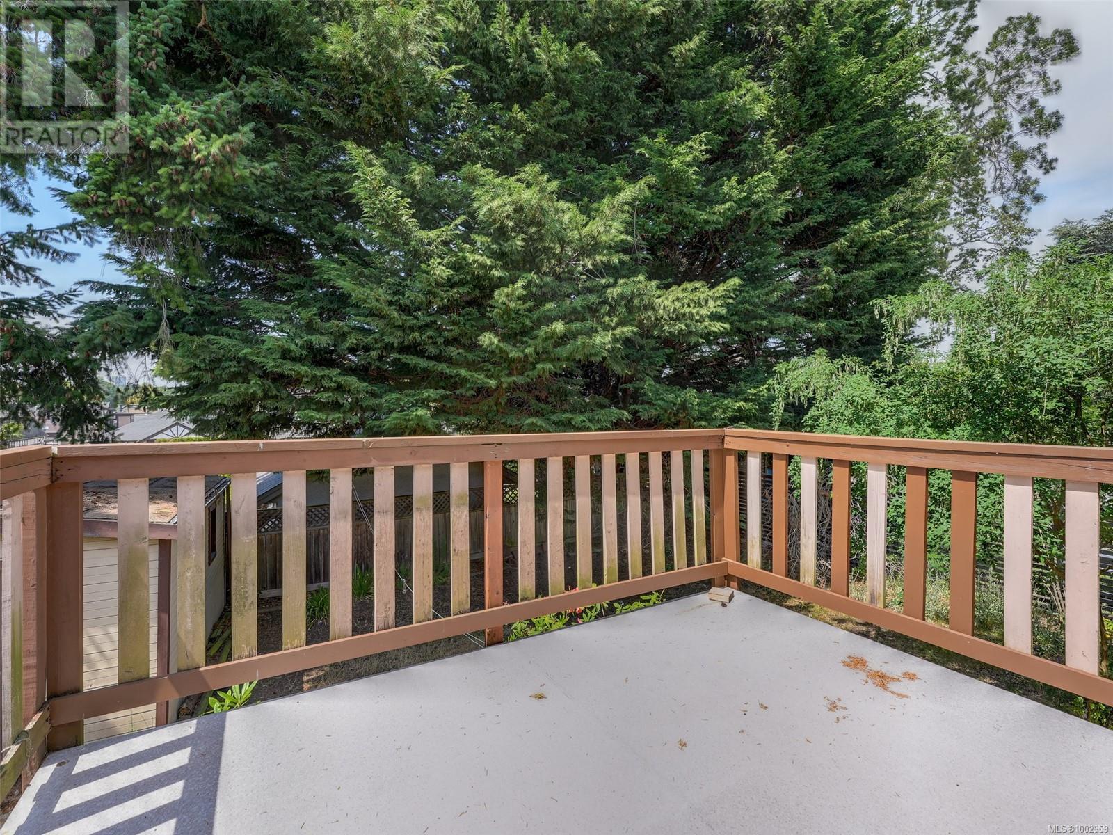 1530 CLIVE DR - Image 26
