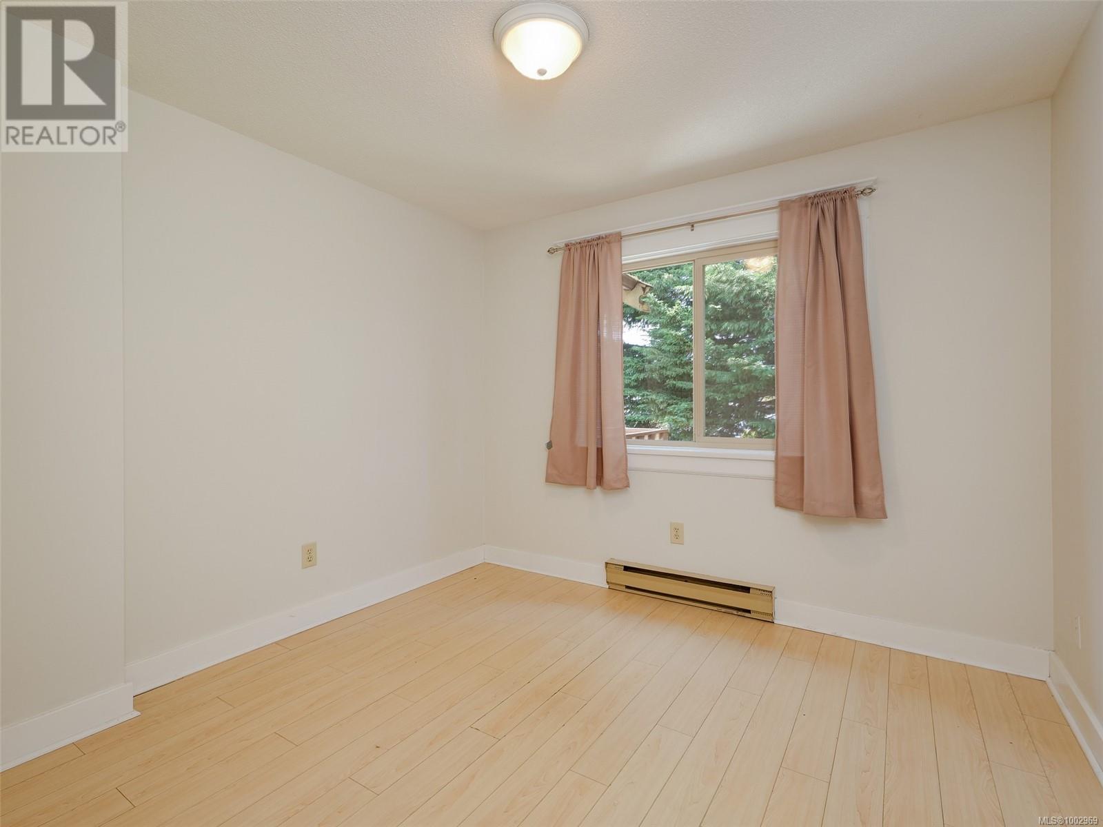 1530 CLIVE DR - Image 18