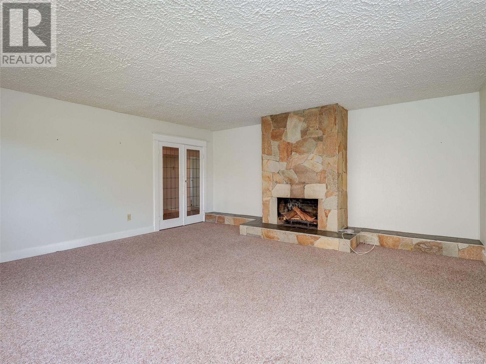 1530 CLIVE DR - Image 8