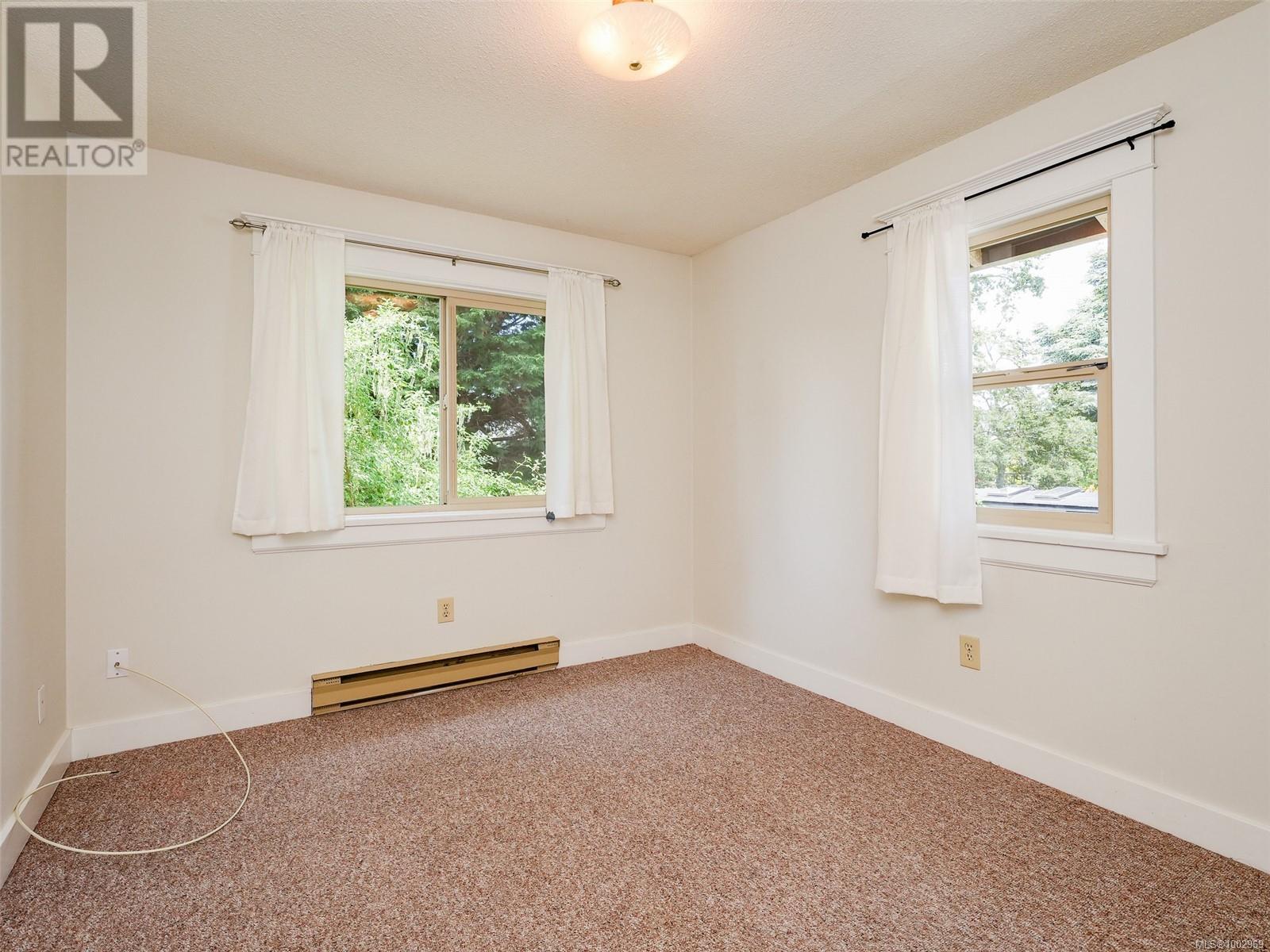 1530 CLIVE DR - Image 19