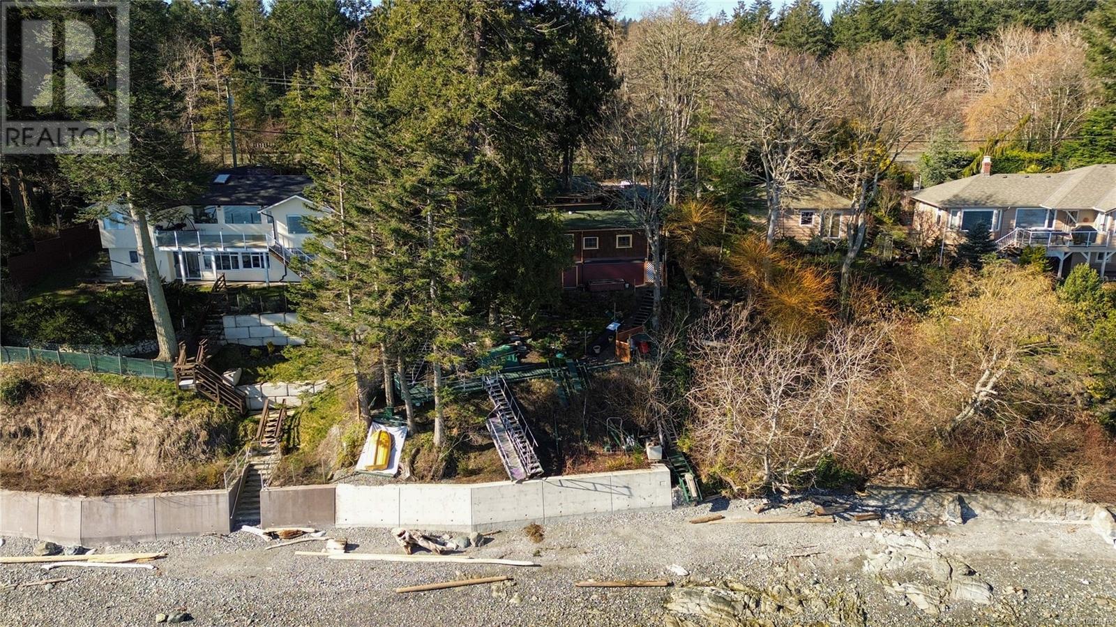  9005 Lochside Drive, North Saanich