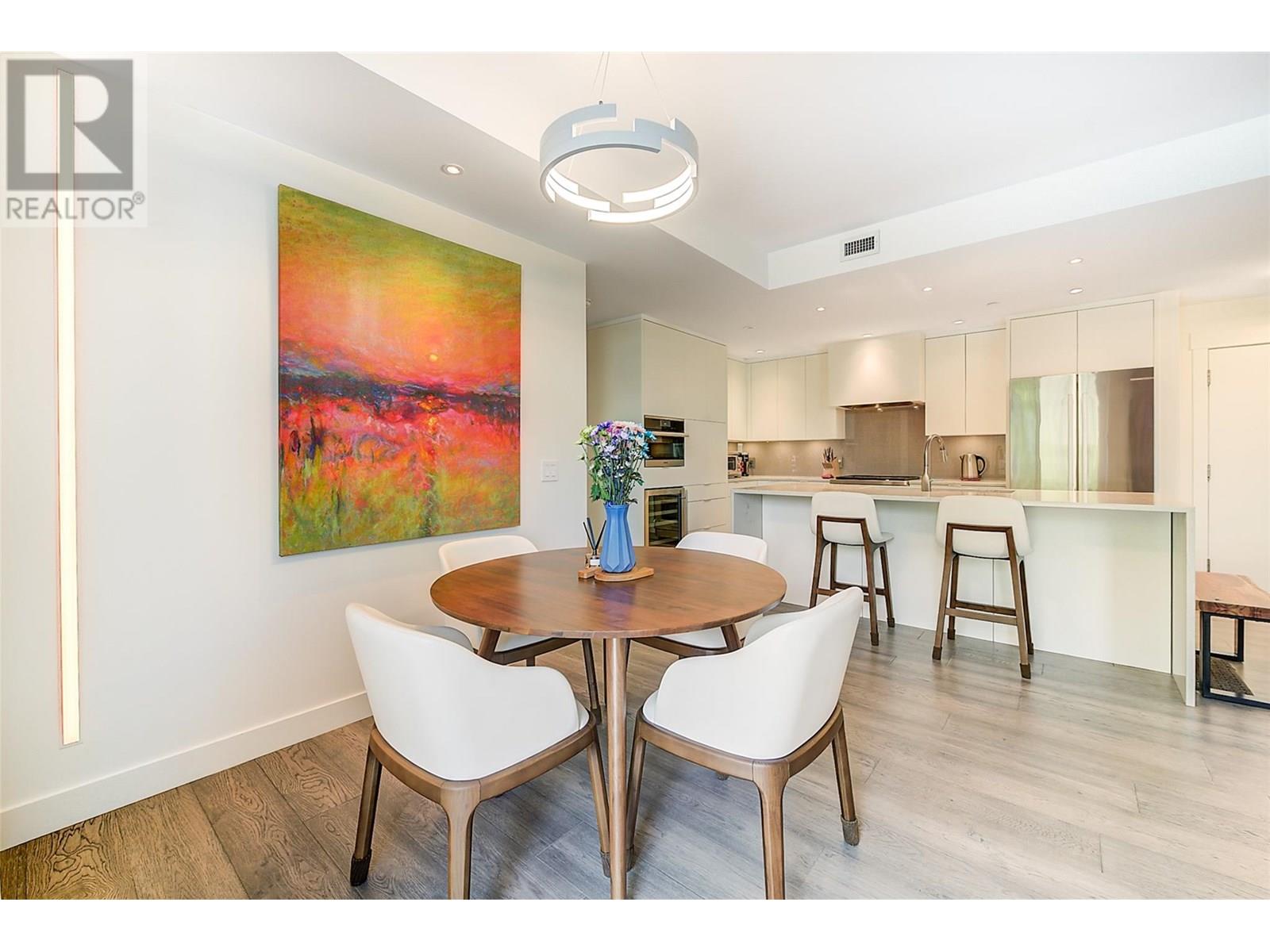 302 2901 Abbott Street, Kelowna
