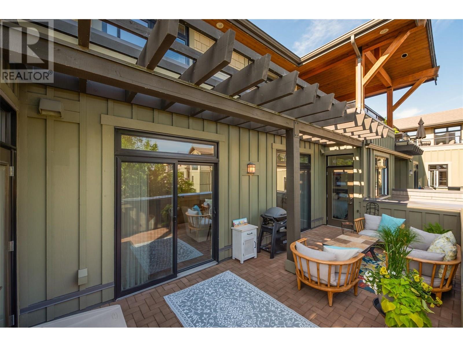 302 2901 Abbott Street, Kelowna