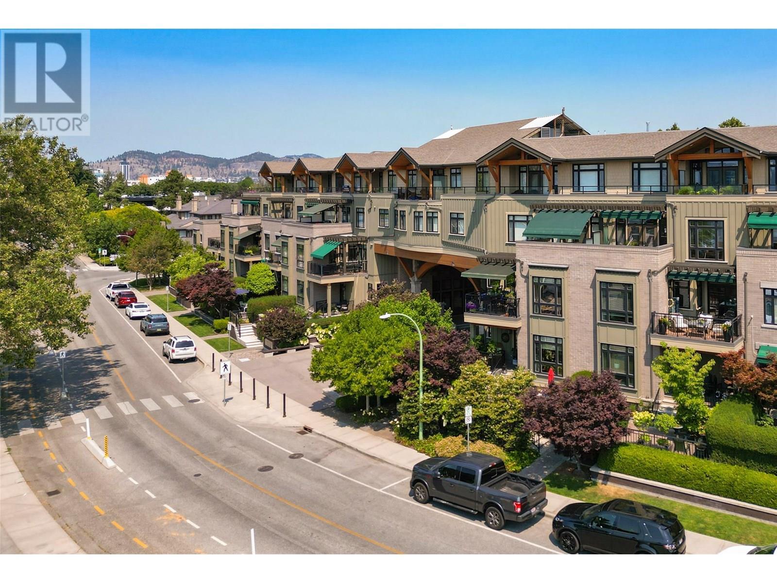 302 2901 Abbott Street, Kelowna