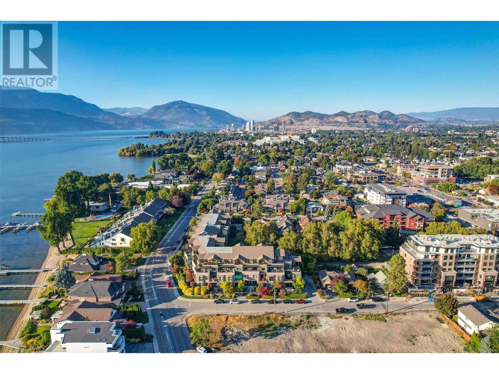 302 2901 Abbott Street, Kelowna