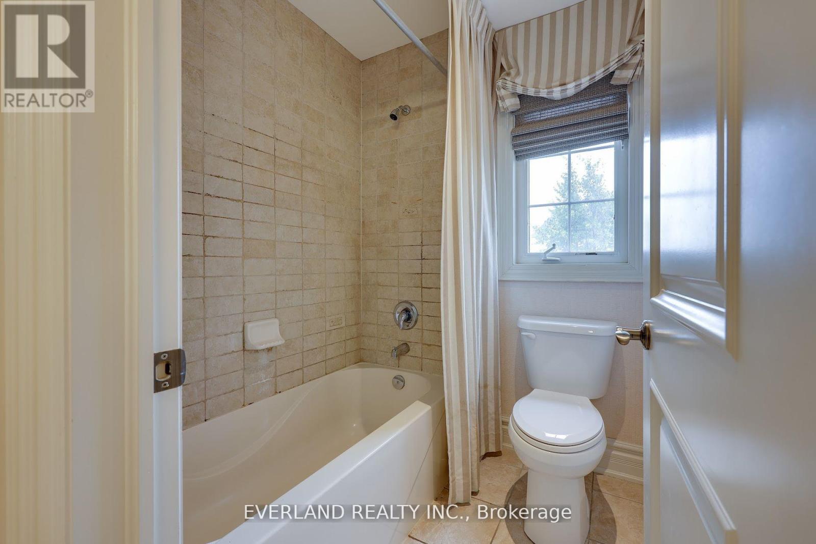 Single Family House for Sale in  LADY FENYROSE AVENUE Vaughan (Patterson) 