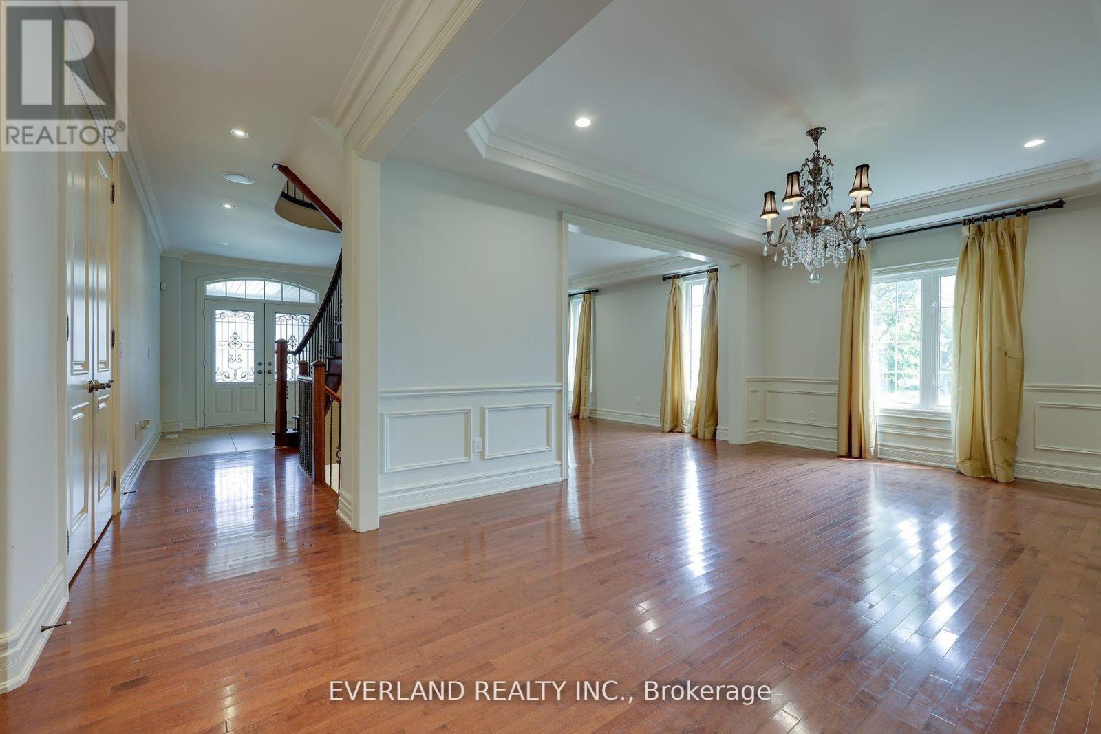 Single Family House for Sale in  LADY FENYROSE AVENUE Vaughan (Patterson) 