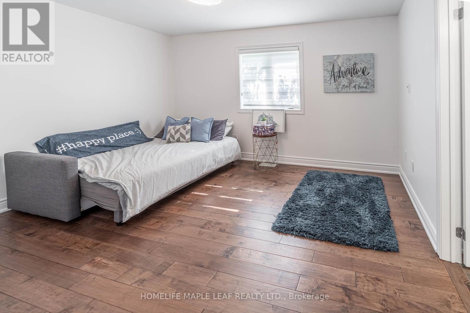 Single Family House for Sale in  MAURIER BOULEVARD Vaughan (Patterson) 