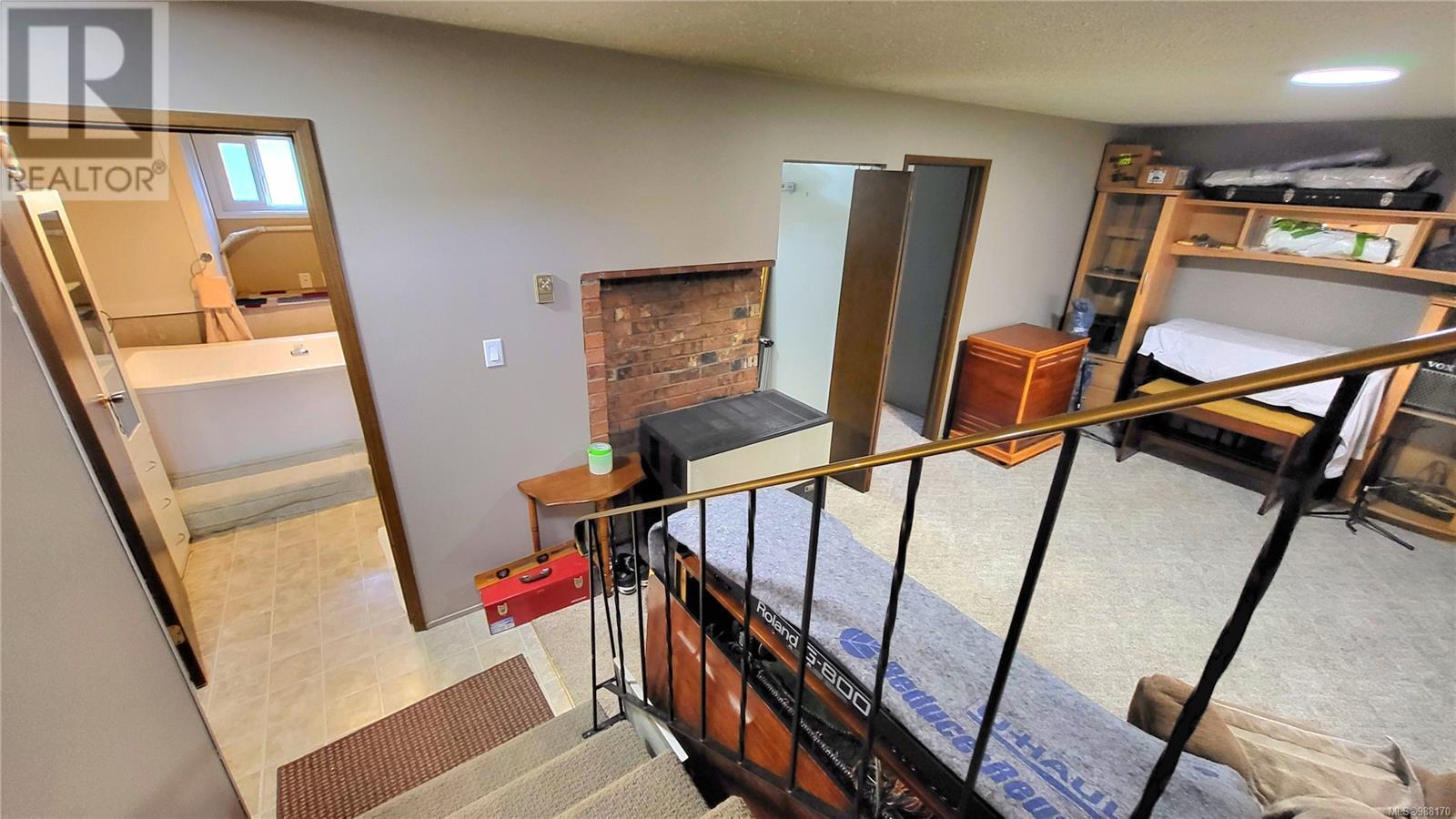 5929 Beaver Creek Rd, Port Alberni real estate listing 988170