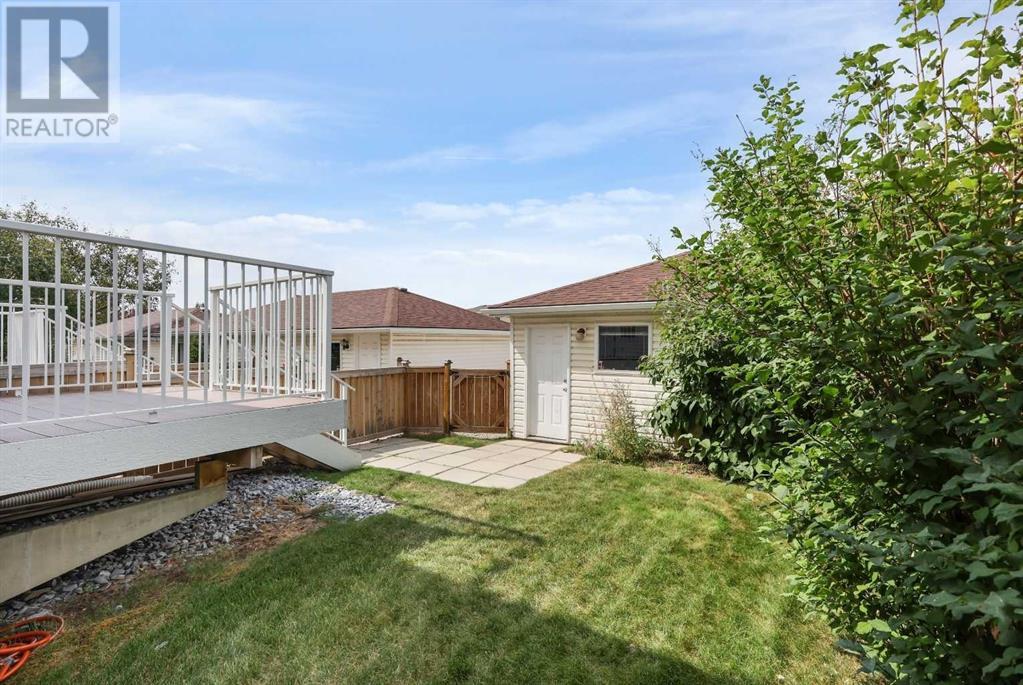Single Family House for Sale in  Citadel Lane NW Citadel Calgary 