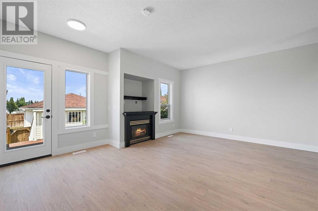 Single Family House for Sale in  Citadel Lane NW Citadel Calgary 
