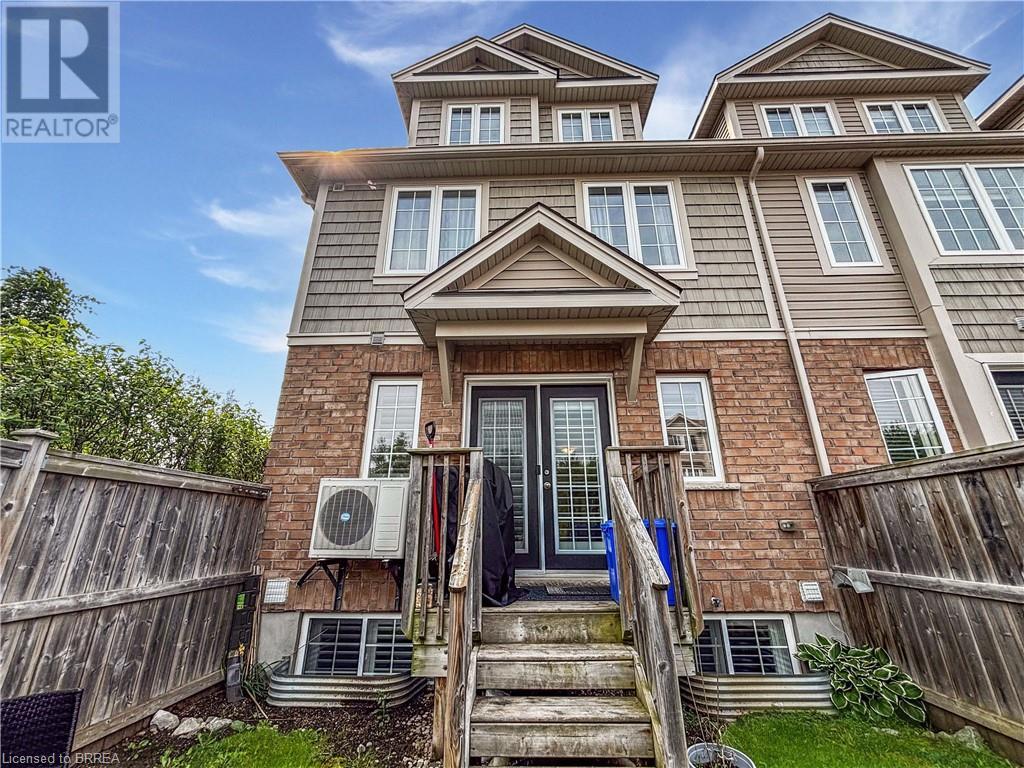 Photo 15 of 656 Woodlawn Road E Unit B, Guelph ON