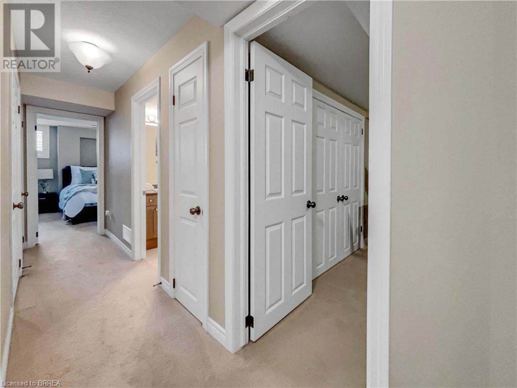 Photo 9 of 656 Woodlawn Road E Unit B, Guelph ON