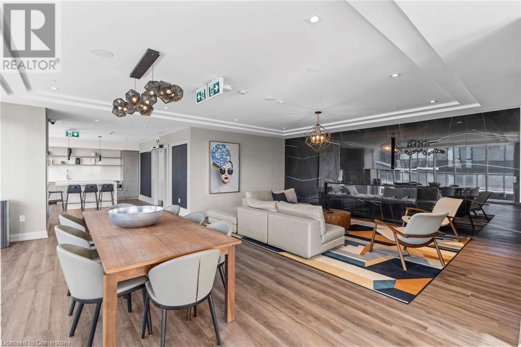 Photo 15 of 212 King William Street Unit 818, Hamilton ON