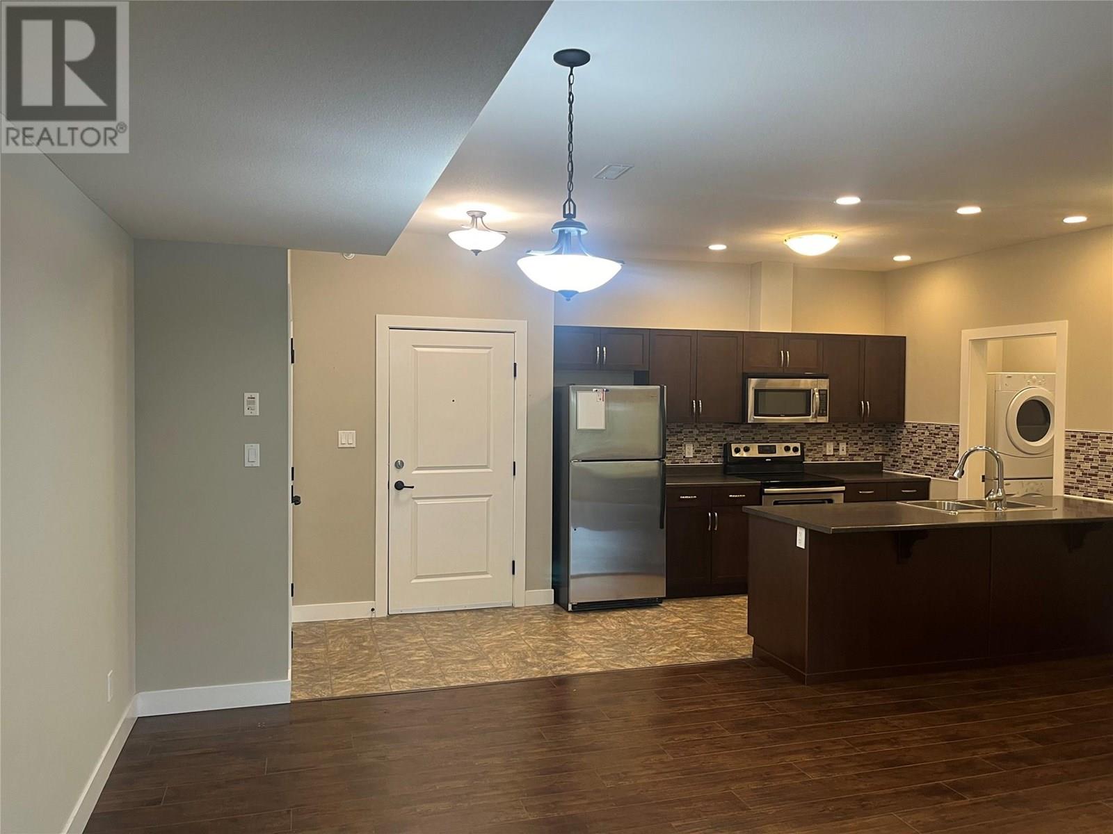 #504 5170 DALLAS DRIVE - Image 4