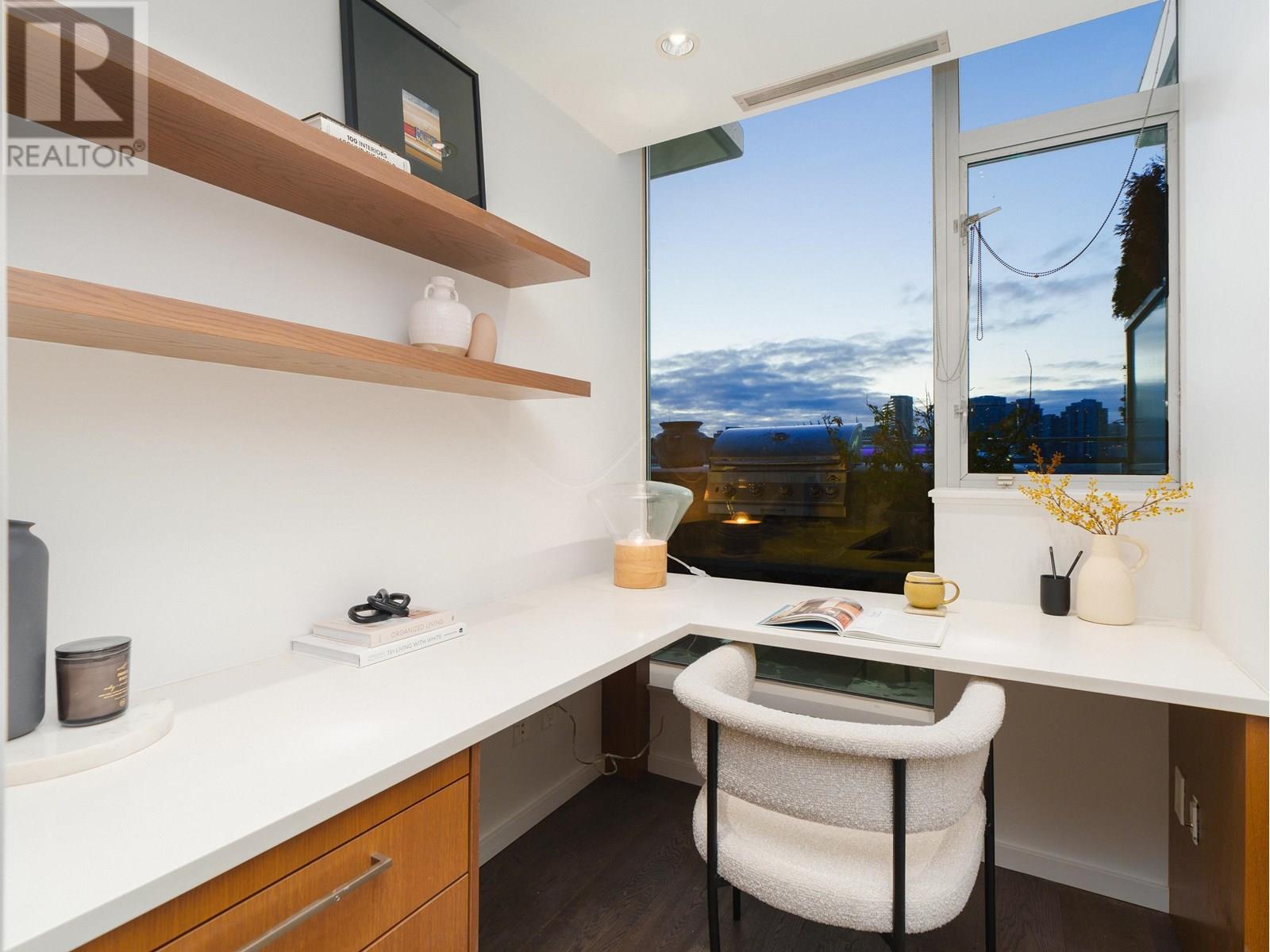Photo 14 of 801 221 Union Street, Vancouver BC