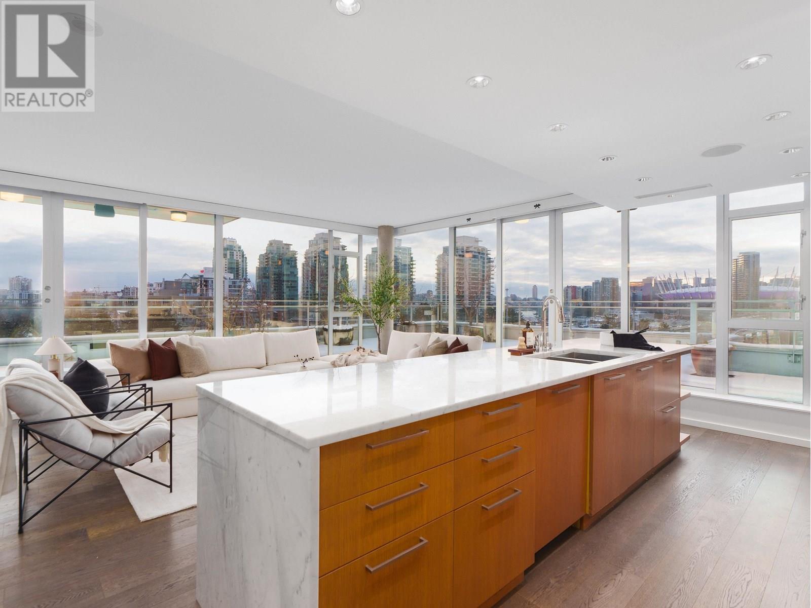 Photo 9 of 801 221 Union Street, Vancouver BC
