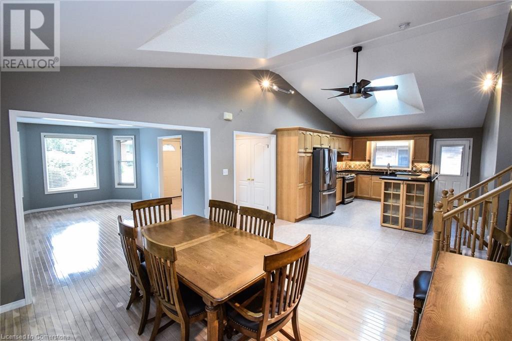 Photo 37 of 67 Lawnhurst Drive, Hamilton ON