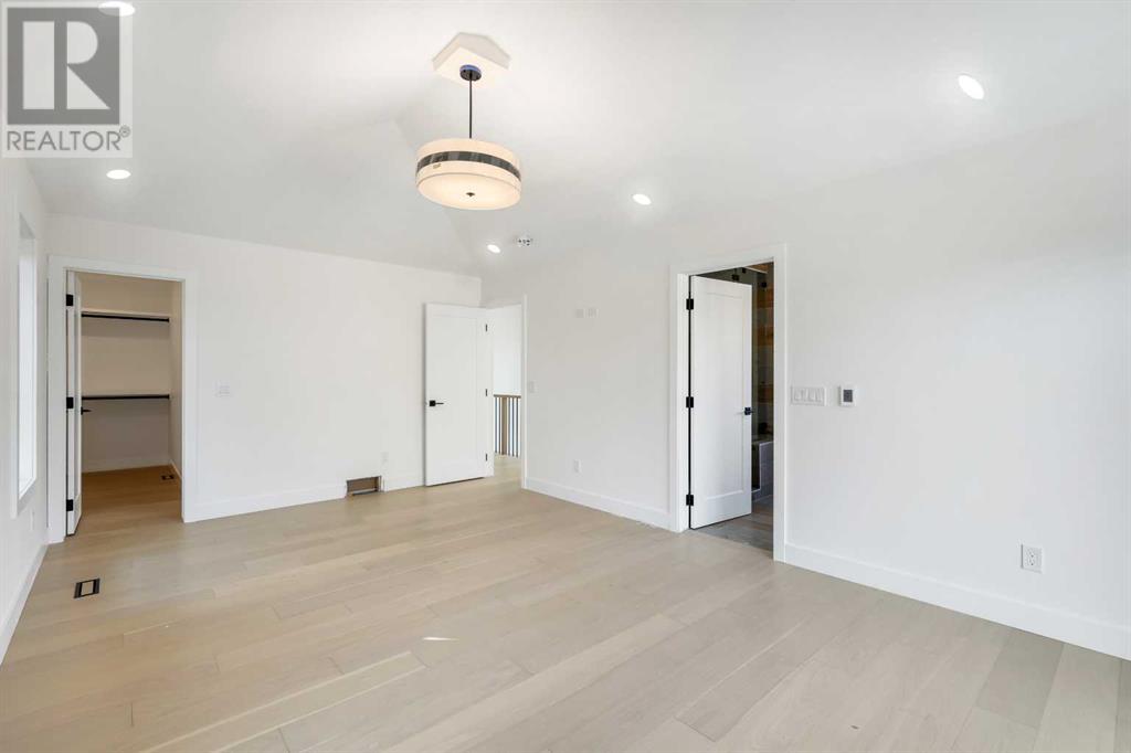 Single Family House for Sale in   Avenue SW Bankview Calgary 