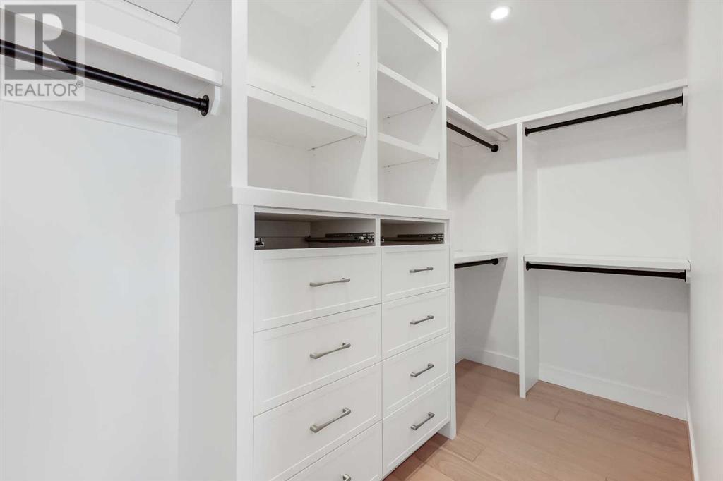 Single Family House for Sale in   Avenue SW Bankview Calgary 