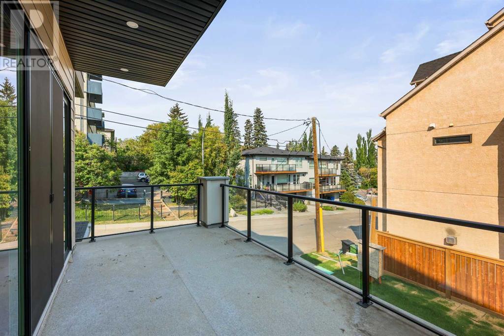 Single Family House for Sale in   Avenue SW Bankview Calgary 
