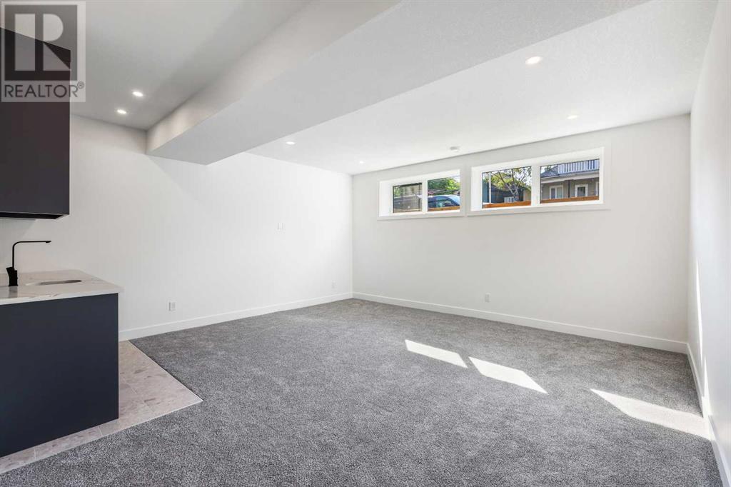 Single Family House for Sale in   Avenue SW Bankview Calgary 