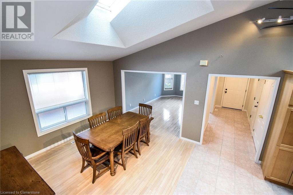 Photo 31 of 67 Lawnhurst Drive, Hamilton ON
