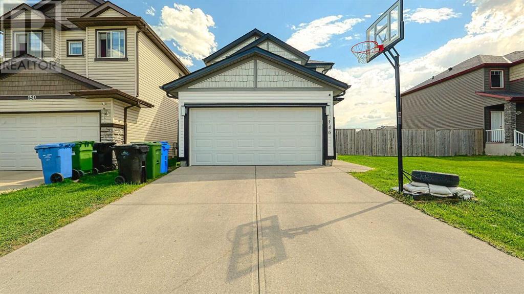 146 Saddlecrest Close NE, Calgary, Alberta