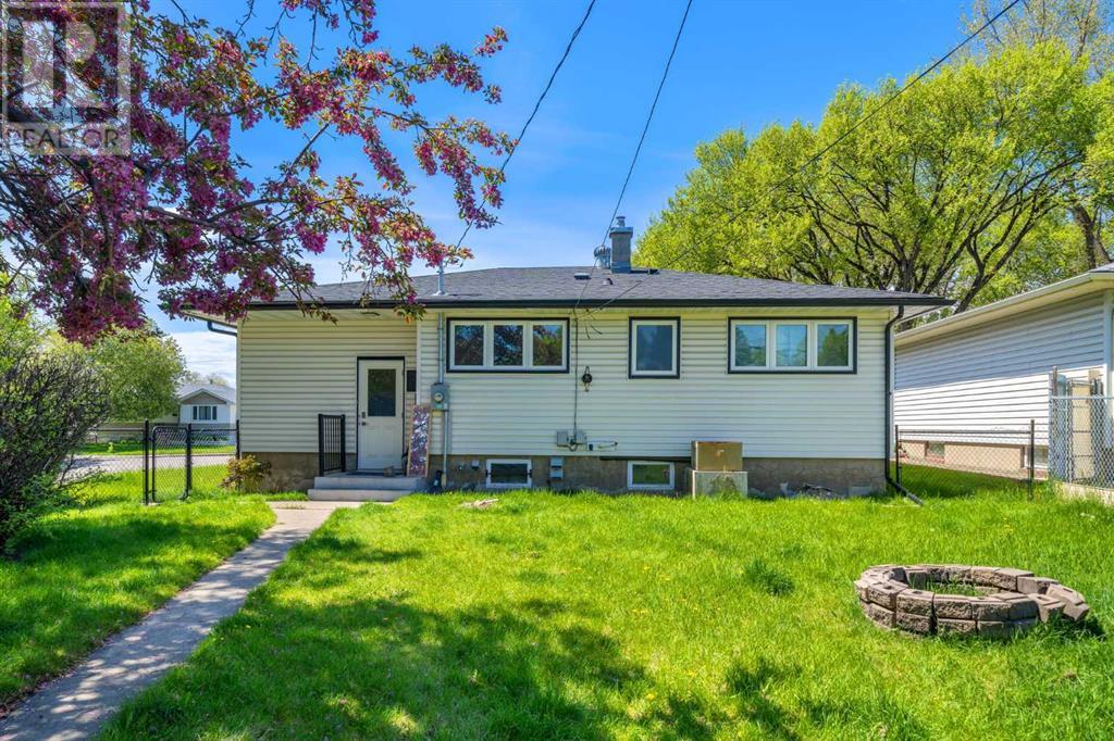 Single Family House Bungalow for Sale in   Street NE Mayland Heights Calgary 