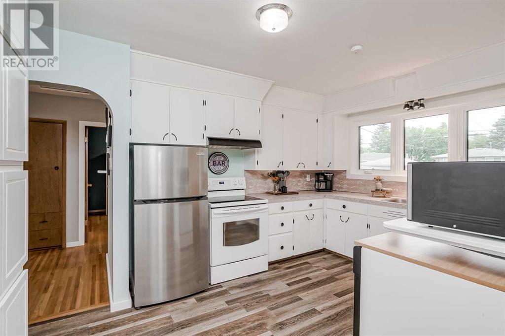 Single Family House Bungalow for Sale in   Street NE Mayland Heights Calgary 