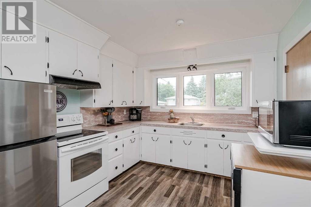 Single Family House Bungalow for Sale in   Street NE Mayland Heights Calgary 