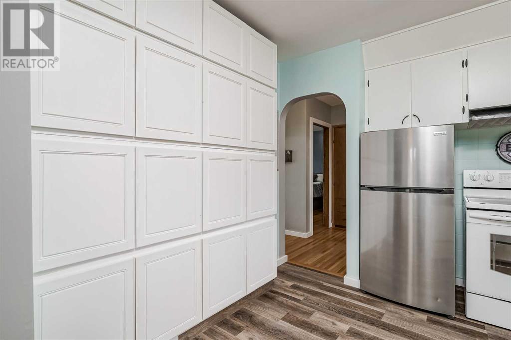 Single Family House Bungalow for Sale in   Street NE Mayland Heights Calgary 