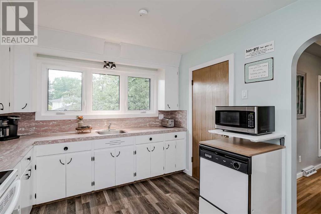 Single Family House Bungalow for Sale in   Street NE Mayland Heights Calgary 